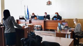 Оставиха в ареста тариката, който източи със съучастници 1,5 милиона от охранителна фирма
