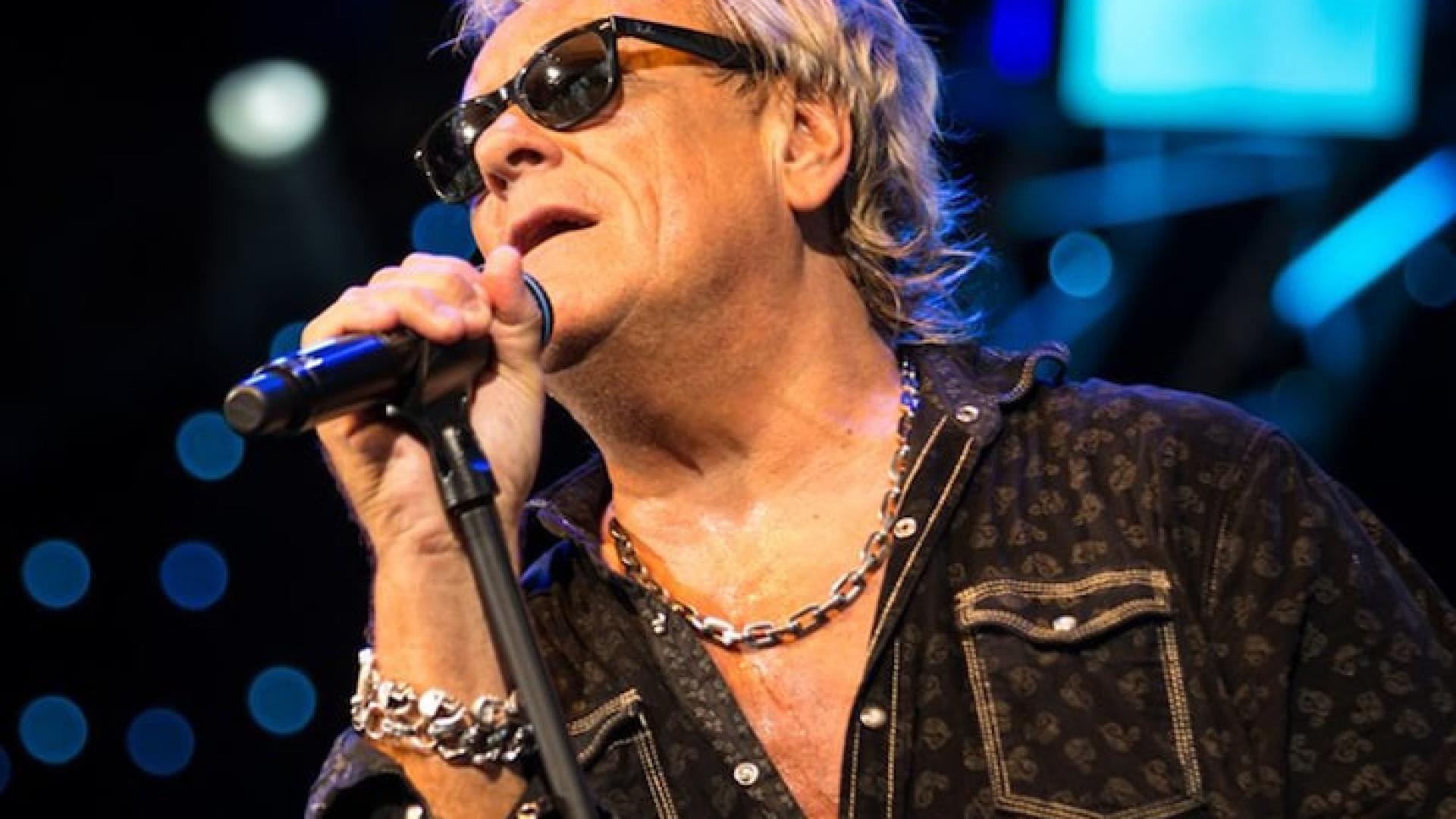 Внезапно почина световно известен рок музикант ВИДЕО 