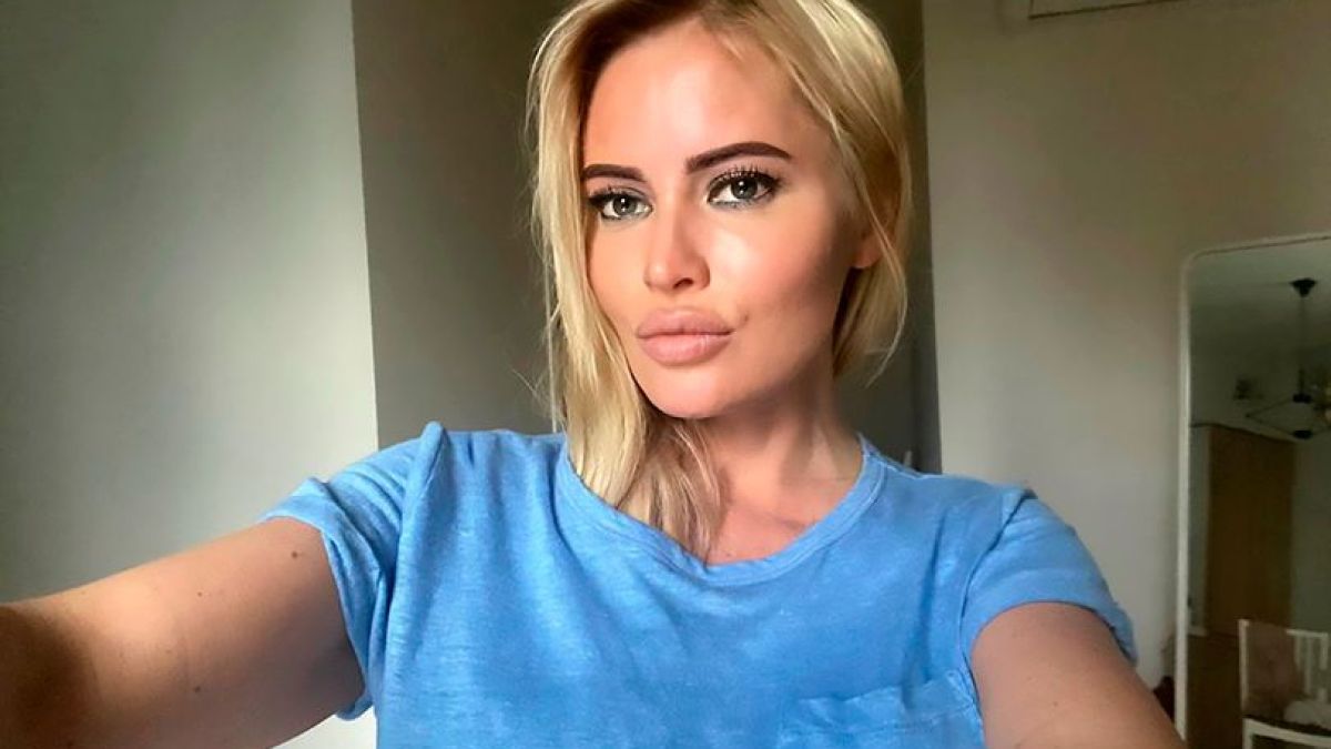 Скандална рускиня разкри, че не е правила секс близо 3 г. СНИМКИ 18+