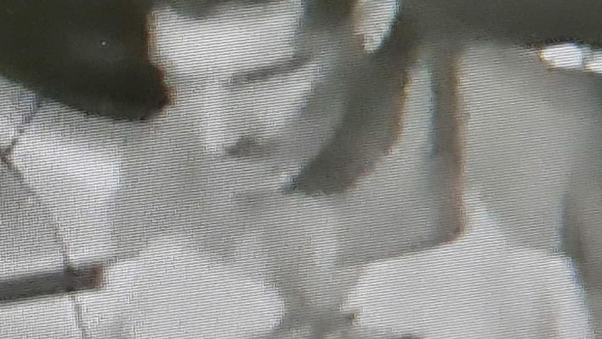 Виждали ли сте този мъж? Изключително нагъл крадец е СНИМКИ