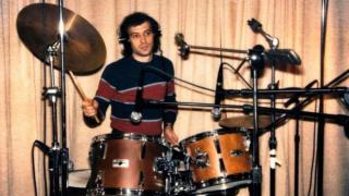 Легендарен български барабанист почина