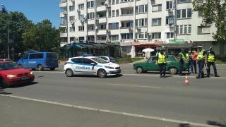 Ужасен инцидент с тийнeйджър в Бургас СНИМКИ
