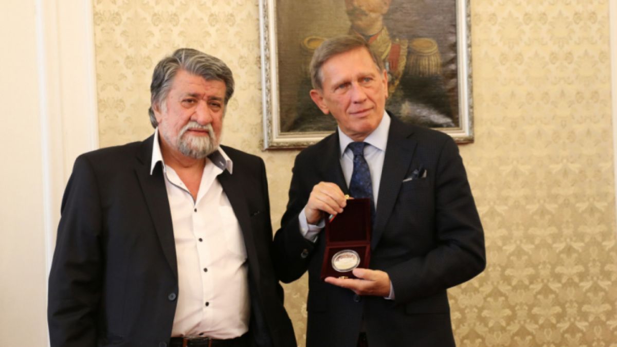 Известните рожденици на 11 май