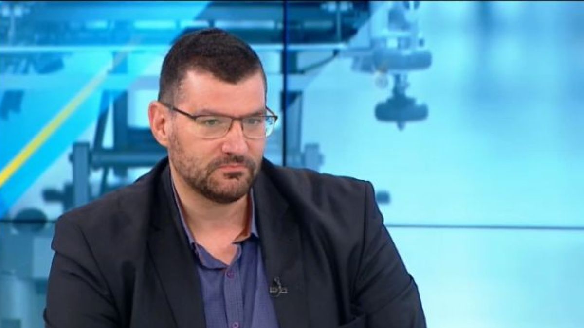 Проф. Момеков описа най-страшната ситуация с COVID-19 у нас