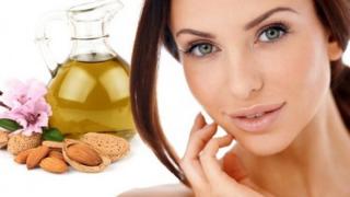 Уникални: 6 масла, които изтриват досадните бръчки от лицето