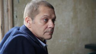 Известен наш актьор се ожали, че е останал без пари и...