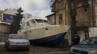 Софиянци се фукат с 350 яхти, 87 самолета и 80 джета