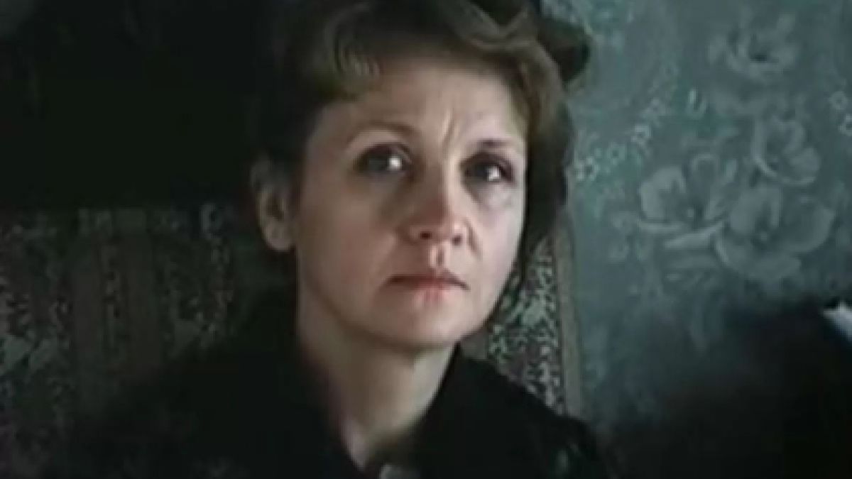 Малко преди да почине известната актриса Ала е била...