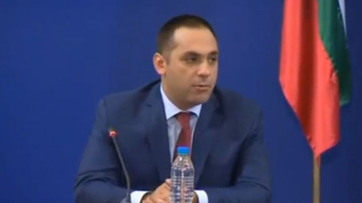 Огласиха важни детайли за отварянето на моловете