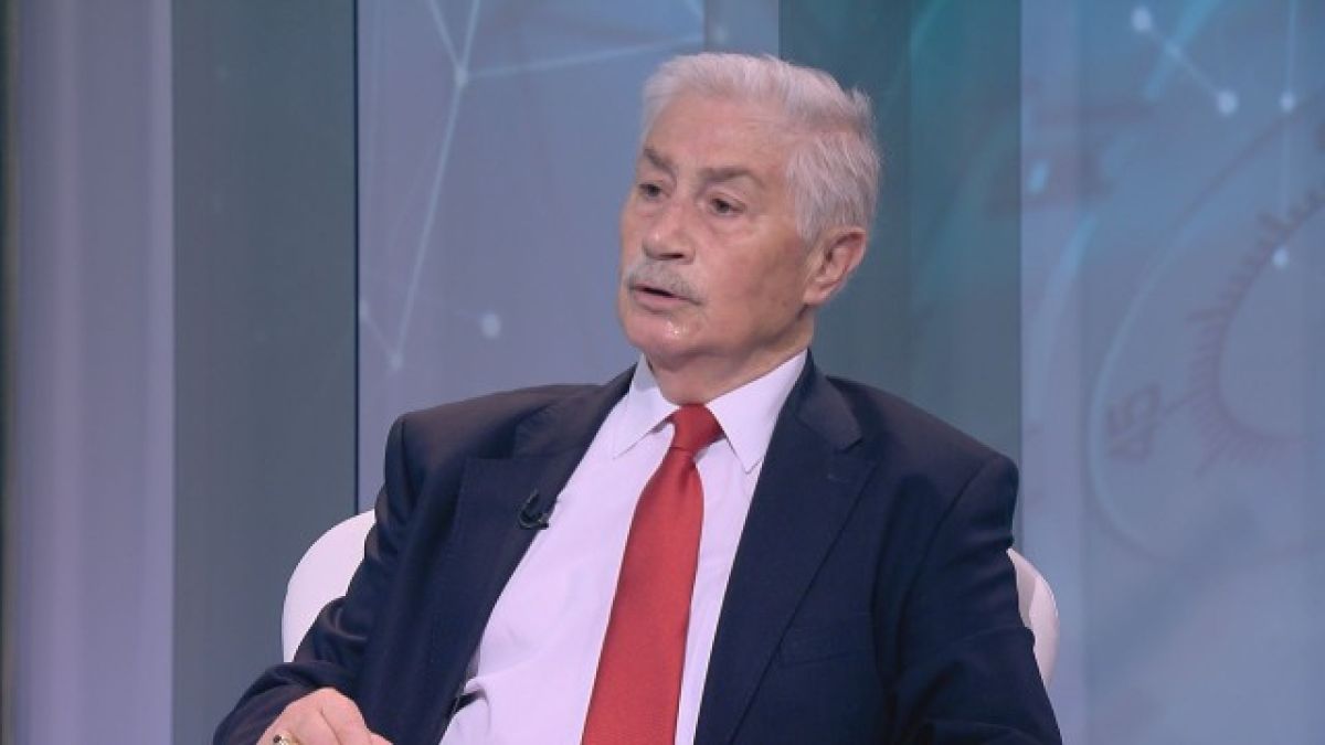 Проф. Петко Минчев каза тежката си дума как БЦЖ ваксината действа на К-19 
