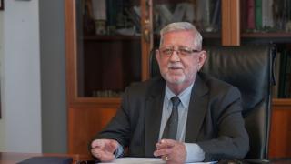 Защо ректорът на Висшето училище по застраховане и финанси се радва на кризата?