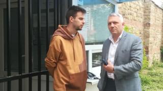 Братът на ЛиЛана разкри какво си носи в пликчето за килията и защо няма да... 