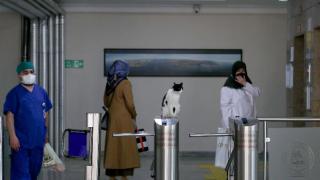 Втори пореден ден броят на новозаразените с Covid-19 в Турция намалява