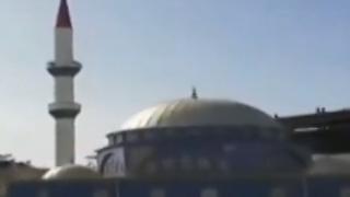 Мюсюлмани беснеят след проехтялата от джамии "Бела Чао": Това е гнусна атака! ВИДЕО