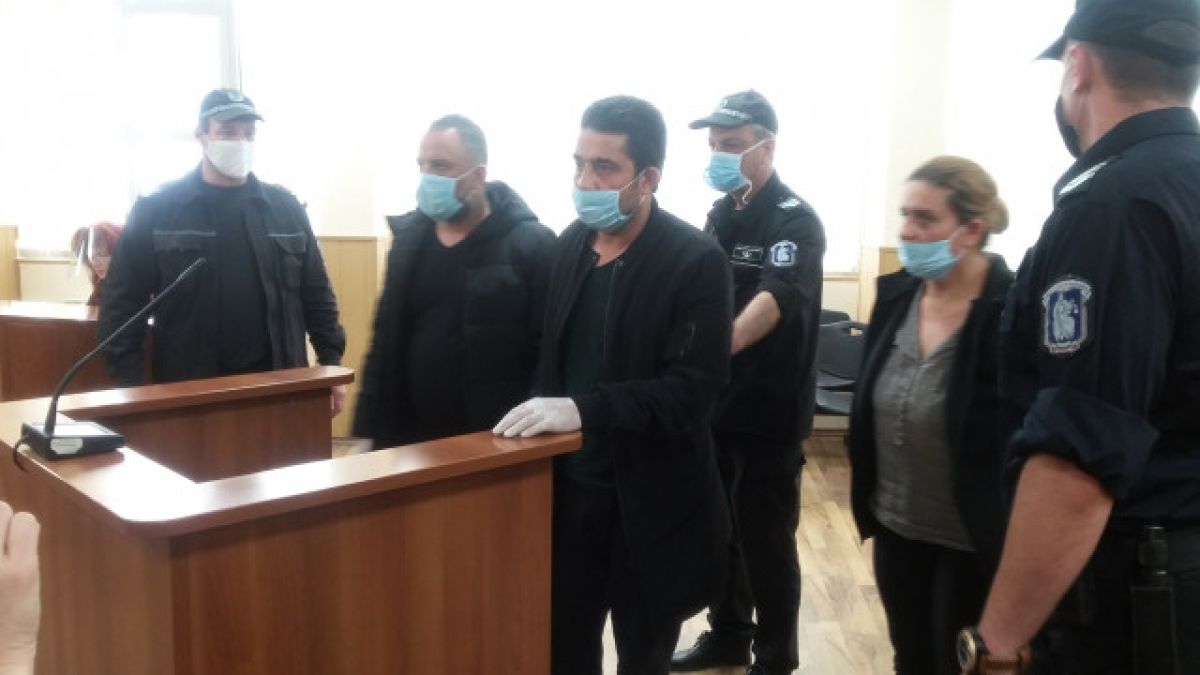 Циганският лихвар Мендуто втрещи всички със скандалните си хвалби в съда 