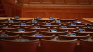 Колко пари е изхарчил парламентът за дезинфекция от началото на пандемията? 