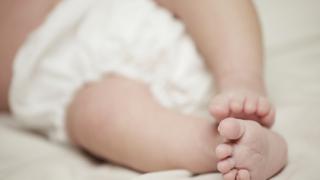 Ужасяващо! Родители погрешно погребаха живо детето си
