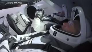 Корабът Dragon прелита над България СНИМКА