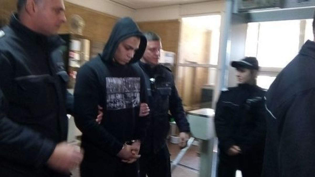 Ето какво реши съд за 19-г. Кристиян, участвал в клането на охранител в дискотека "Гетсби"