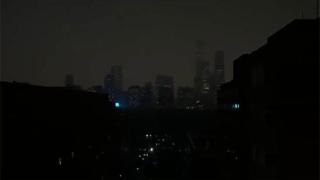 Мрак падна в Пекин посред бял ден. В интернет се появи шокиращо ВИДЕО