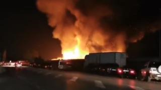 Извънредно! Невиждана огнена стихия в с. Кърналово ВИДЕО