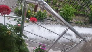 Страшна градушка помля всичко в Хасковско ВИДЕО 