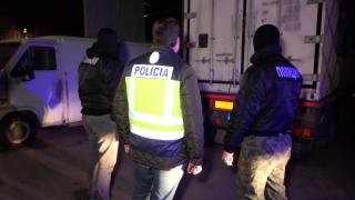 Турски митничари на ГКПП Капъкуле онемяха като отвориха резервоара на... 