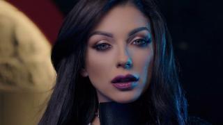 Само в БЛИЦ: НАП погна Емануела, чака я тежка проверка, а покрай нея може да изгорят и...