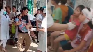 Нападател с нож нахлу в основно училище и започна да коли наред ВИДЕО