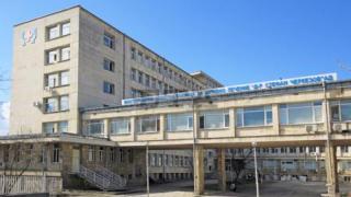 Търновската болница затвори отделението за съмнителни за К-19 пациенти