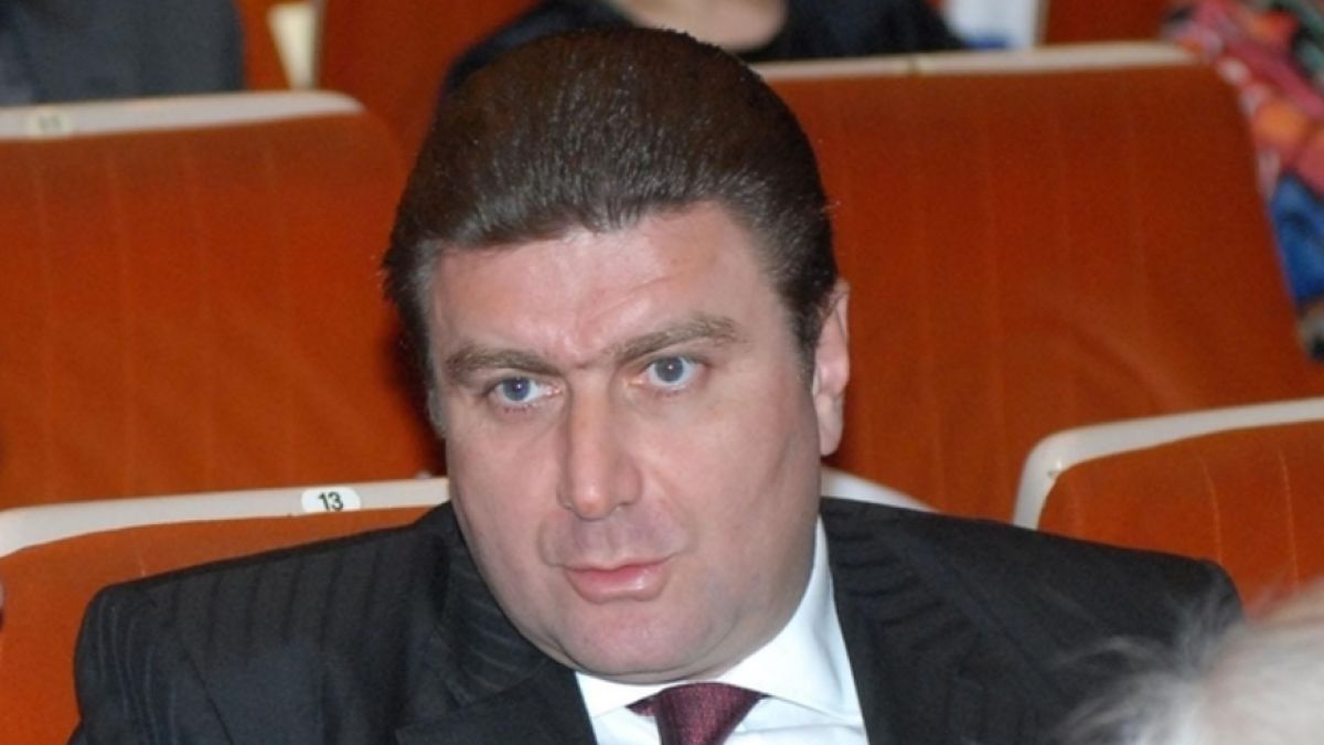 Викат Златев в прокуратурата 