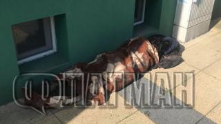 Мъж прилъга млада жена от Бургас да му припише апартамента си, а сега тя... 