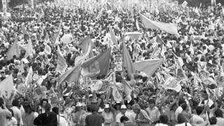 30 години от шествието на „Орлов мост“ - най-големия митинг в България