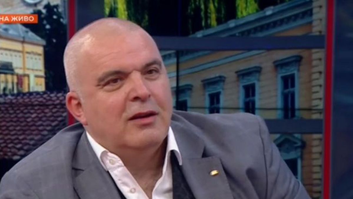 Манев за Божков: Когато имаш обвинения, си търсиш защита – било то през лъжи, рисунки, през бягане в чужбина