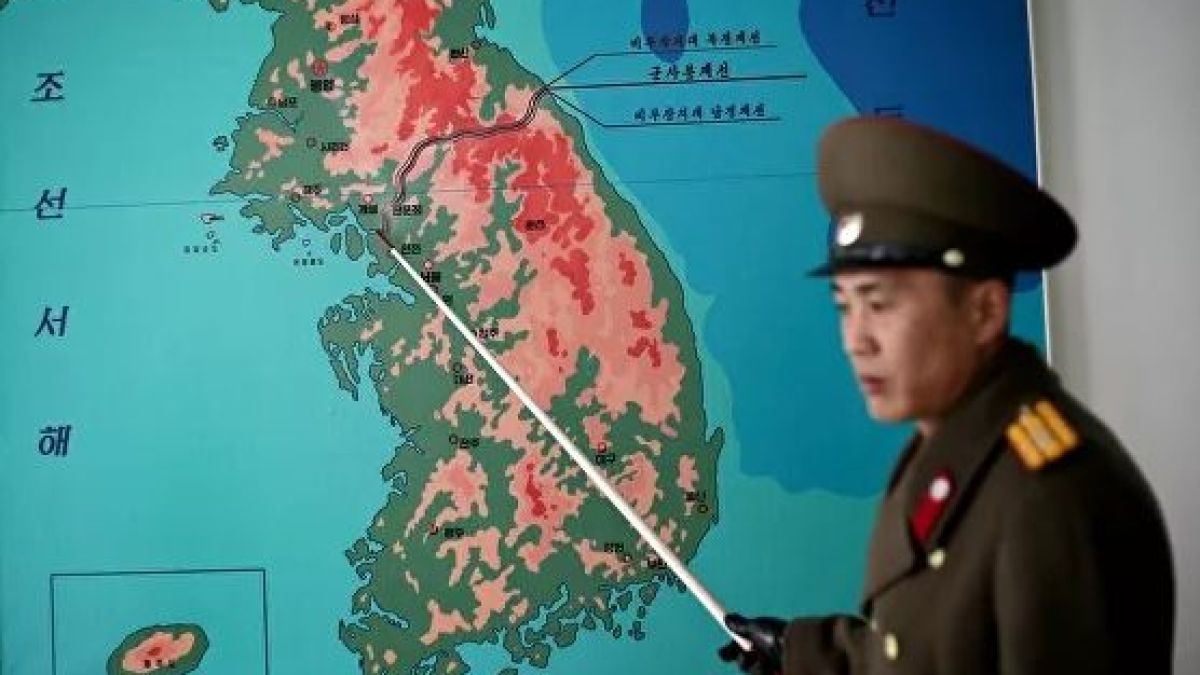 Напрежение: КНДР прекратява комуникацията и преговорите с Южна Корея