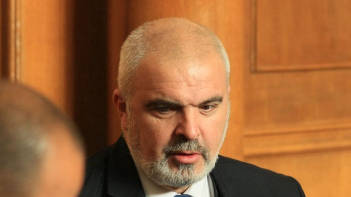 От ГЕРБ хвърлиха бомба за тайна среща Нинова-Божков-Златев ВИДЕО