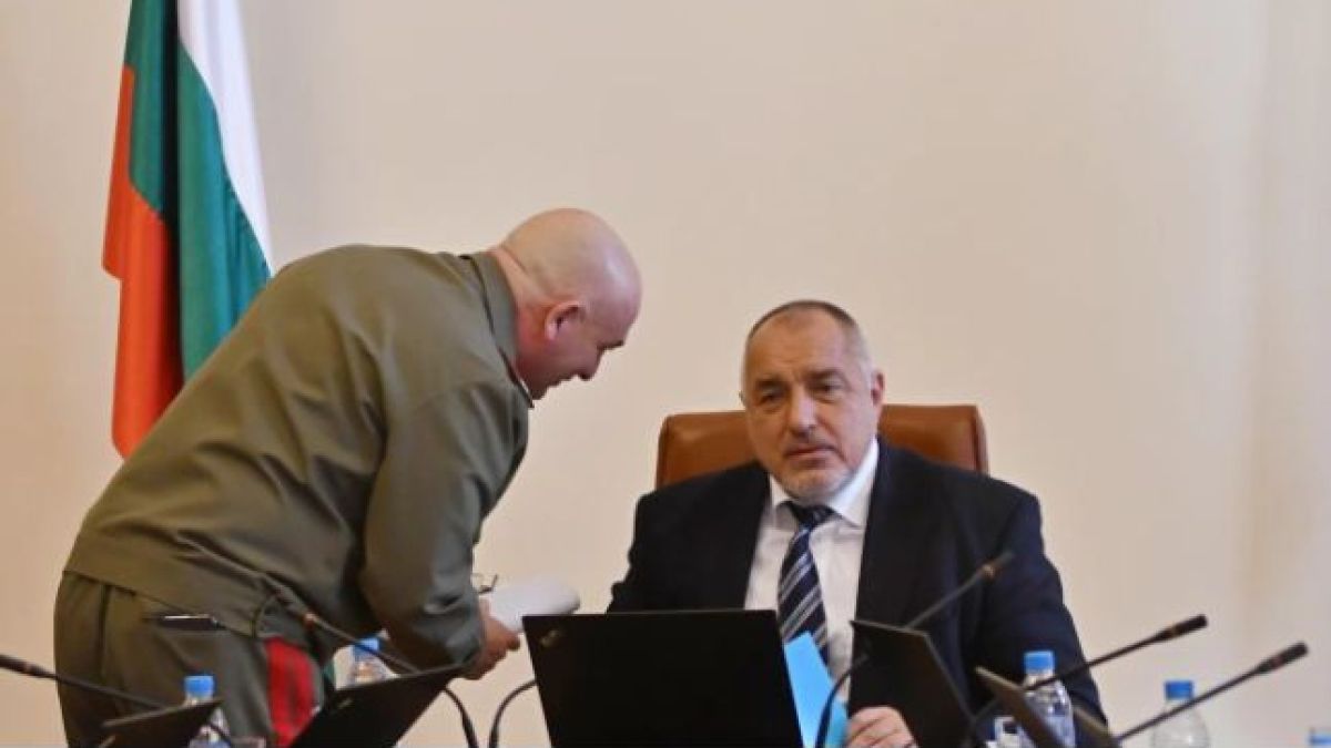 Борисов на ключова среща с Щаба