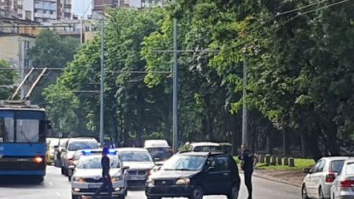 Катастрофа край Южния парк в София, движението е блокирано СНИМКИ
