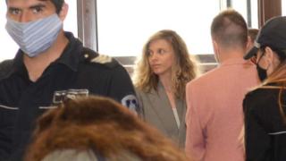 Съдът затегна примката около ЛиЛана 