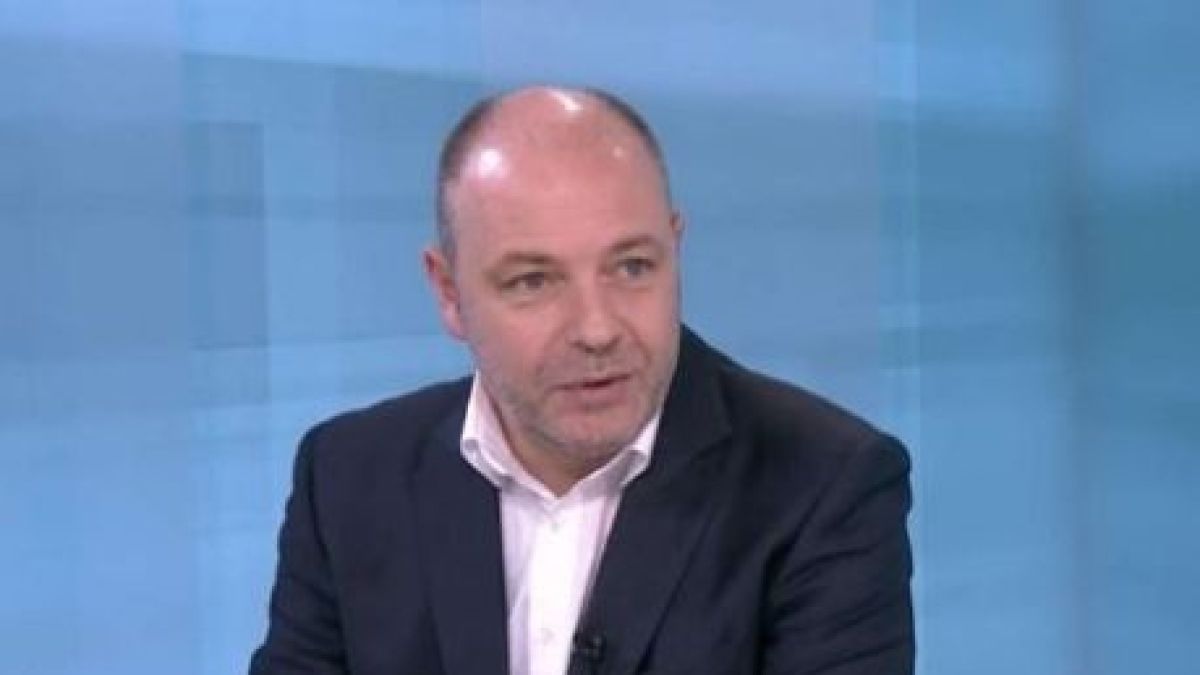 Проф. Габровски: Добре, че не послушахме онези, които ни казваха да караме през мъглата с пълна скорост