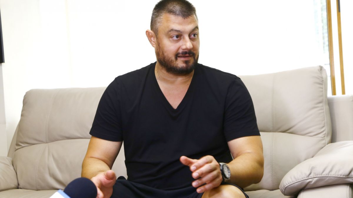 Бареков оздравя от "грипчето" К-19 и обяви какво веднага ще направи