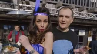 Синьото лято на Васко Божков – Али Баба