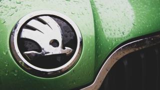 Шпионски СНИМКИ разкриха фейслифт версията на Skoda Karoq 