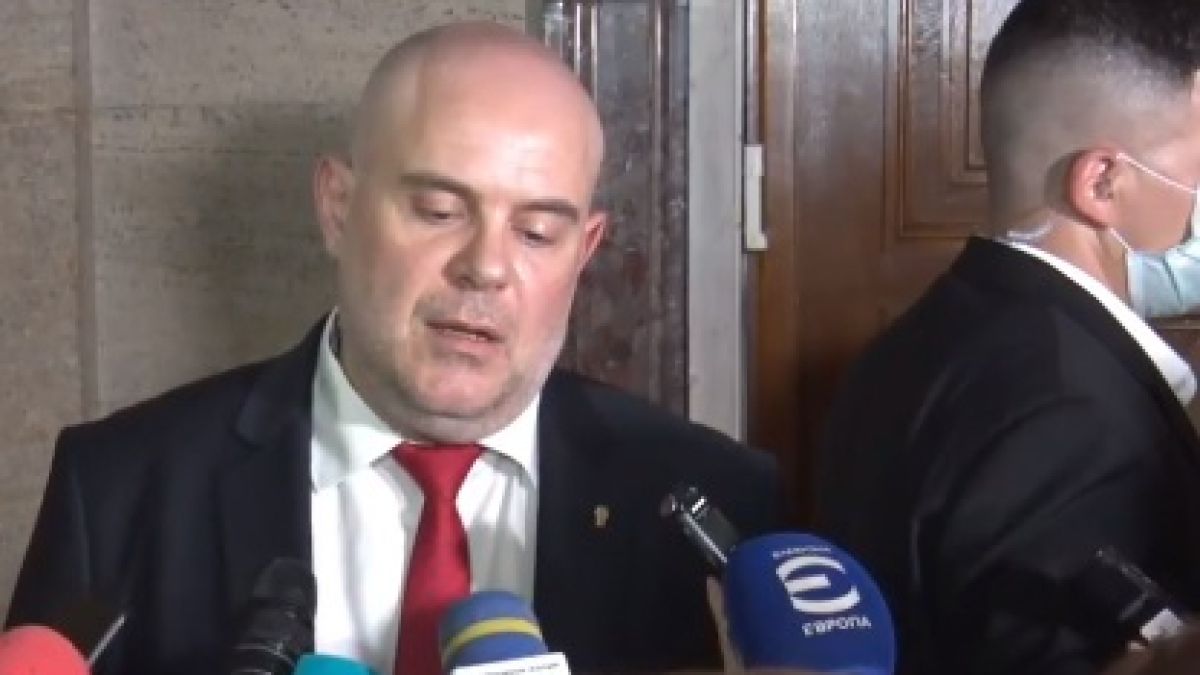 Гешев за записа на Борисов: Искате да коментирам нещо, което е абстрактно 