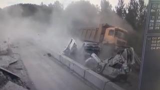 ВИДЕО запечата ужасна катастрофа със загинали и ранени