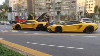 Скъпа катастрофа: Два Lamborghini Aventador се сблъскаха ВИДЕО