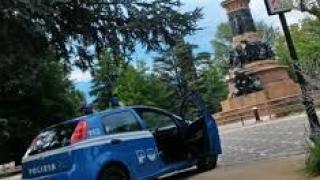 Тъмнокожи бежанки пребиха жестоко българска девойка в Италия