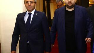 Обнародваха промените на Пеевски, Карадайъ и Цонев за по-ниското ДДС за детски стоки