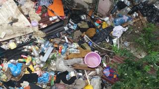 Циганско сметище сее смрад и зараза на пъпа на София СНИМКИ 
