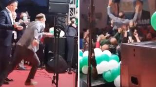 Зрелищно ВИДЕО: Сръбски министър се метна от трибуната върху тълпата като рок звезда 